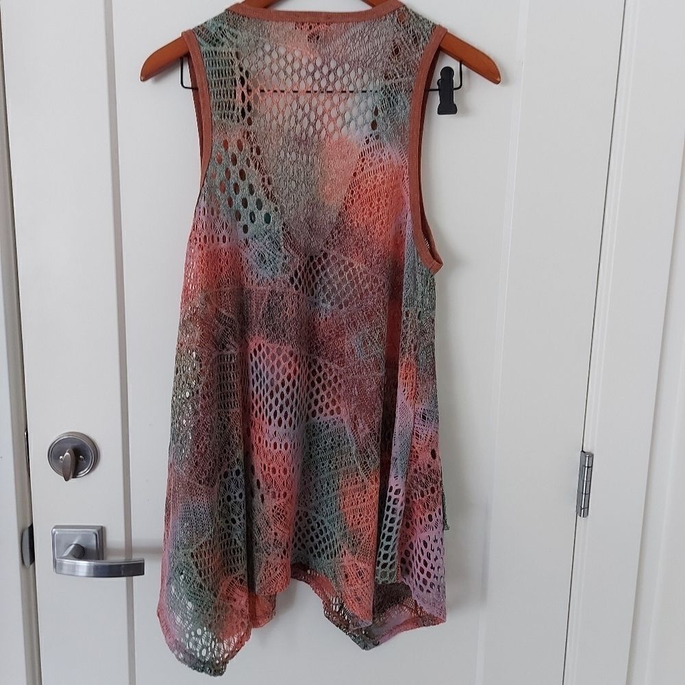 LILY by Firmiani knitted sweater tank - Picture 3 of 7